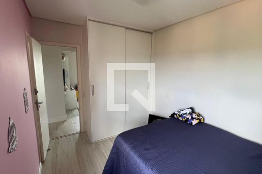 Quarto de apartamento à venda com 4 quartos, 140m² em Alphaville, Campinas