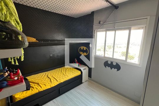 Quarto de apartamento à venda com 4 quartos, 140m² em Alphaville, Campinas