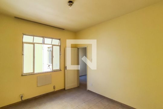 Quarto 1 de apartamento para alugar com 2 quartos, 60m² em Vila da Penha, Rio de Janeiro