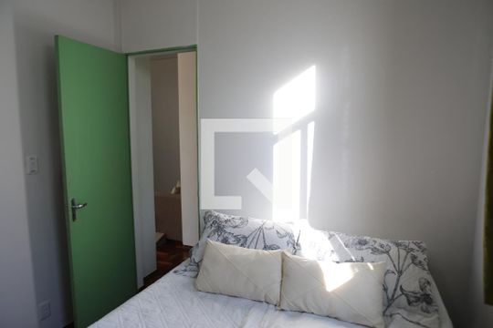Apartamento à venda com 2 quartos, 38m² em Inconfidentes, Contagem