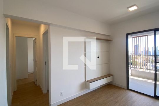 Sala de apartamento para alugar com 2 quartos, 54m² em Presidente Altino, Osasco