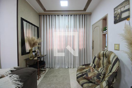 Sala de casa de condomínio à venda com 5 quartos, 340m² em Tanque, Rio de Janeiro