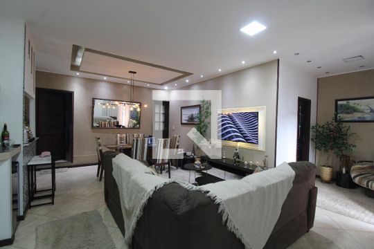 Sala de casa de condomínio à venda com 5 quartos, 340m² em Tanque, Rio de Janeiro