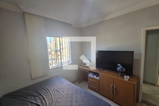 Quarto de apartamento à venda com 2 quartos, 48m² em Nova Floresta, Belo Horizonte