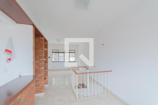 Sala 1 de casa para alugar com 3 quartos, 120m² em Vila Mariana, São Paulo
