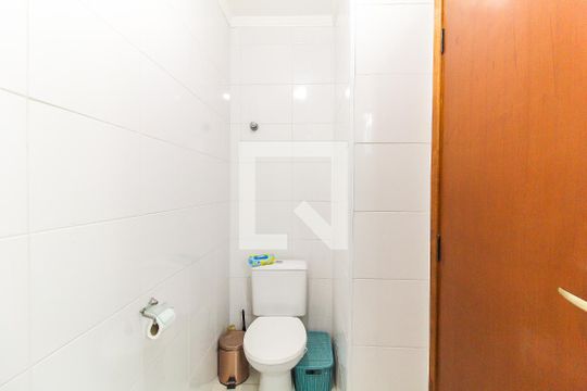 Banheiro da Suíte de casa de condomínio à venda com 2 quartos, 68m² em Cidade Nitro Operária, São Paulo