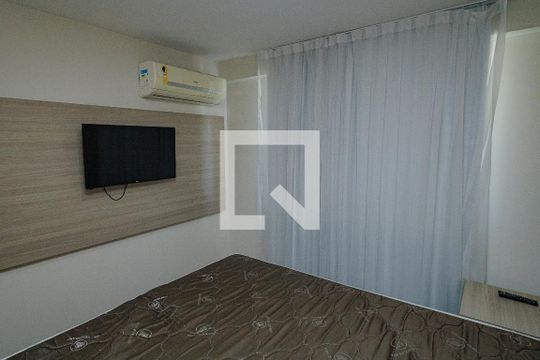 Quarto de apartamento para alugar com 1 quarto, 35m² em Campo Grande, Rio de Janeiro