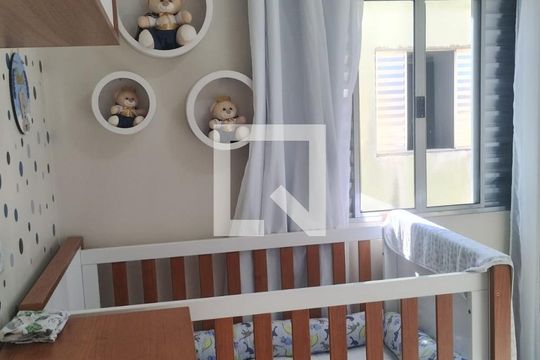 Quarto de casa de condomínio à venda com 2 quartos, 50m² em Vila João Ramalho, Santo André