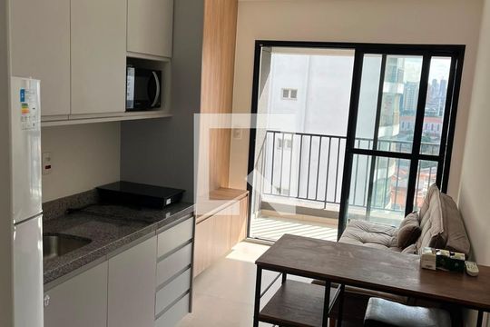 Studio de kitnet/studio para alugar com 1 quarto, 30m² em Pinheiros, São Paulo