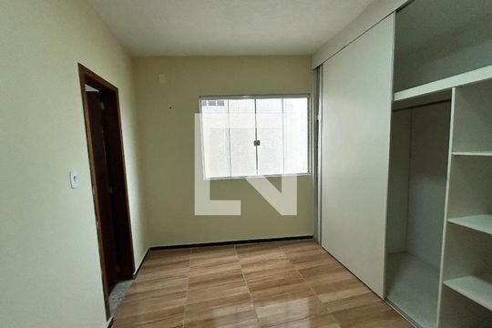 Quarto 1 - Suite de casa para alugar com 2 quartos, 200m² em Vila Valqueire, Rio de Janeiro