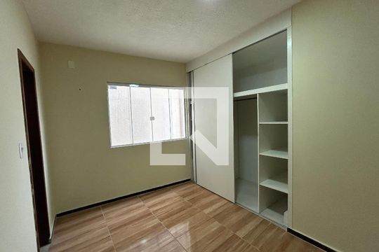 Quarto 1 - Suite de casa para alugar com 2 quartos, 200m² em Vila Valqueire, Rio de Janeiro
