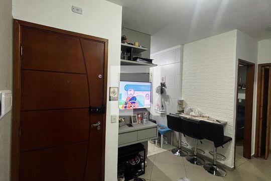 Sala de apartamento à venda com 2 quartos, 40m² em Parque Novo Oratório, Santo André