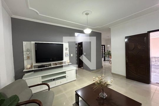 Casa à venda com 3 quartos, 290m² em Praça Seca, Rio de Janeiro