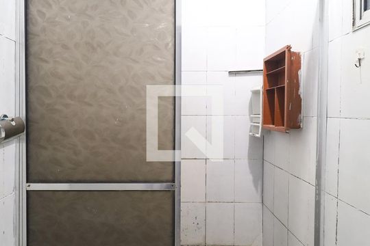 Banheiro de casa para alugar com 1 quarto, 55m² em Jardim Filhos da Terra, São Paulo