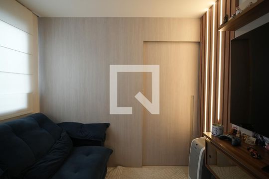 Sala de apartamento à venda com 2 quartos, 112m² em Vila Gilda, Santo André
