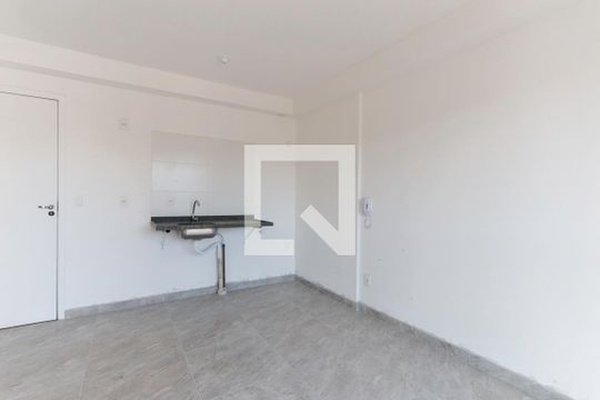 Sala/Cozinha de apartamento para alugar com 1 quarto, 33m² em Parada Inglesa, São Paulo