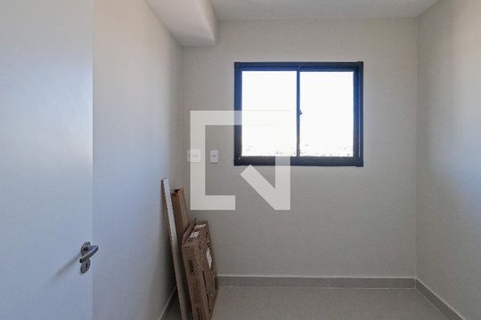 Apartamento para alugar com 2 quartos, 43m² em Vila Santa Edwiges, São Paulo