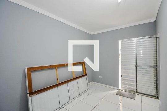 Quarto de casa para alugar com 2 quartos, 65m² em bom sucesso , Guarulhos