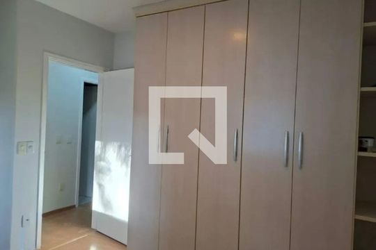 Quarto de casa de condomínio para alugar com 3 quartos, 120m² em Jardim Bom Retiro, Campinas