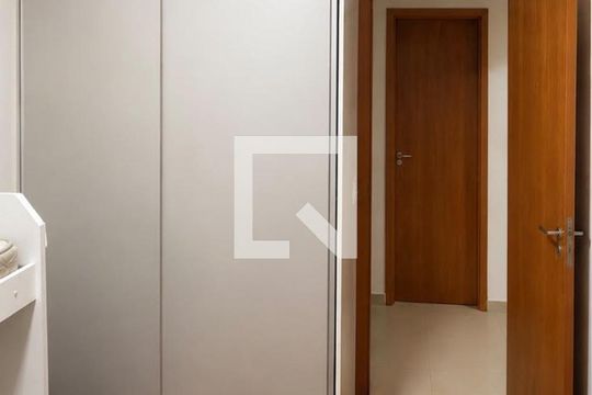 Quarto de apartamento para alugar com 2 quartos, 59m² em Centro, Nova Iguaçu