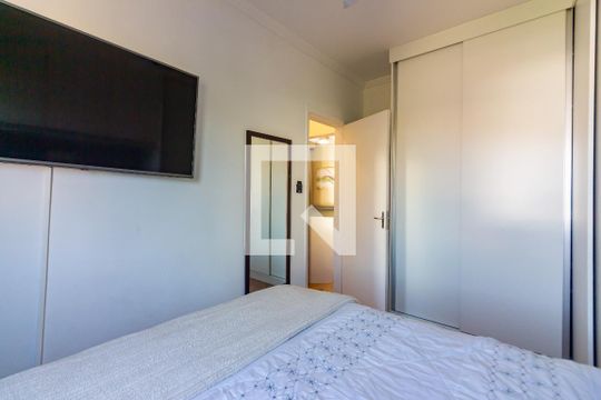 Quarto 1 de apartamento à venda com 2 quartos, 64m² em Santo Antônio, Osasco