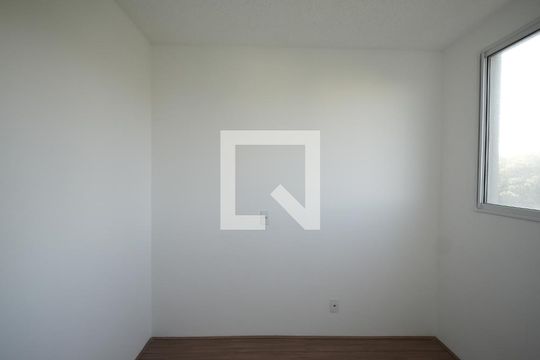 Quarto 1 de apartamento para alugar com 2 quartos, 35m² em Santa Maria, Santo André