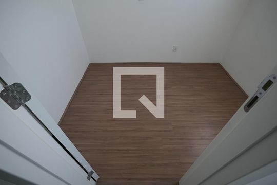 Quarto 1 de apartamento para alugar com 2 quartos, 35m² em Santa Maria, Santo André