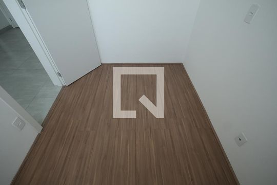 Quarto 1 de apartamento para alugar com 2 quartos, 35m² em Santa Maria, Santo André