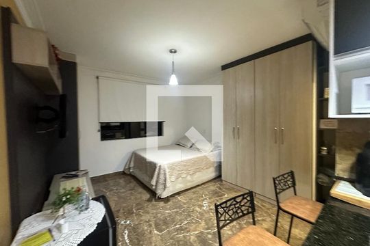 Sala/Quarto de apartamento à venda com 1 quarto, 26m² em Bethaville I, Barueri