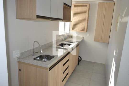 Apartamento à venda com 2 quartos, 44m² em Bonsucesso, Rio de Janeiro
