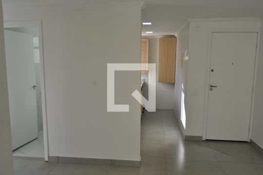 Apartamento à venda com 2 quartos, 44m² em Bonsucesso, Rio de Janeiro