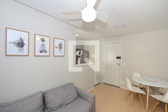 Sala de apartamento à venda com 2 quartos, 42m² em Vila Plana, São Paulo
