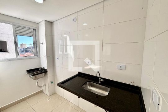 Cozinha  de apartamento à venda com 2 quartos, 40m² em Vila Matilde, São Paulo