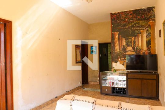 Sala de casa à venda com 3 quartos, 280m² em Engenho de Dentro, Rio de Janeiro