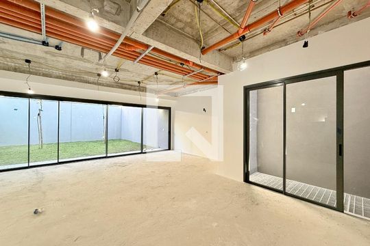 Sala de casa de condomínio à venda com 4 quartos, 530m² em Itaim Bibi, São Paulo