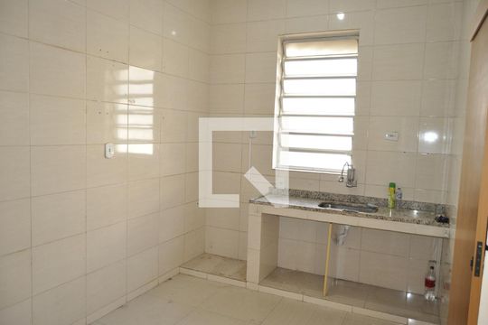 Cozinha de casa de condomínio à venda com 2 quartos, 62m² em Engenho de Dentro, Rio de Janeiro