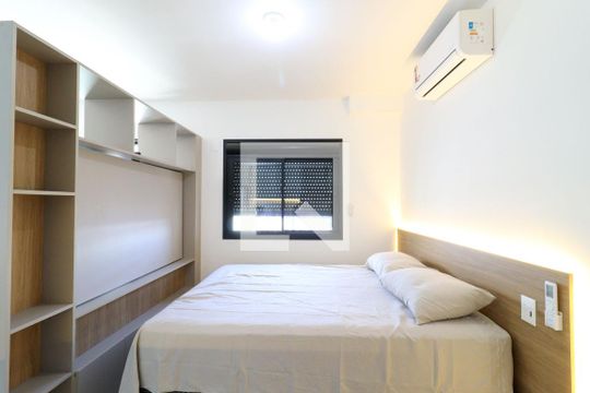 Apartamento para alugar com 1 quarto, 43m² em Bosque, Campinas