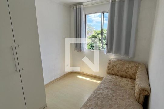 Quarto de apartamento para alugar com 2 quartos, 41m² em Vila Pirituba, São Paulo