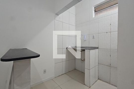 Sala/Cozinha de casa para alugar com 3 quartos, 55m² em Boca do Rio, Salvador