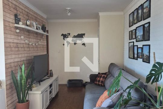 Sala de apartamento para alugar com 2 quartos, 52m² em Vila Santana, São Paulo