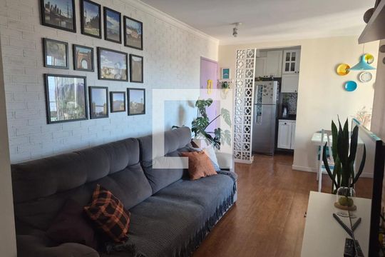 Sala de apartamento para alugar com 2 quartos, 52m² em Vila Santana, São Paulo