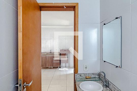 Banheiro de apartamento para alugar com 1 quarto, 40m² em Vila Matilde, São Paulo