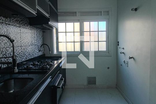 Apartamento para alugar com 2 quartos, 58m² em Vila Nova, Porto Alegre
