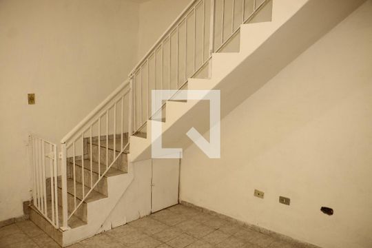 Casa para alugar com 2 quartos, 90m² em Jardim Vila Formosa, São Paulo