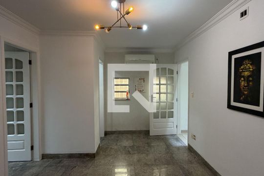 Sala 2 de casa para alugar com 3 quartos, 200m² em Embaré, Santos