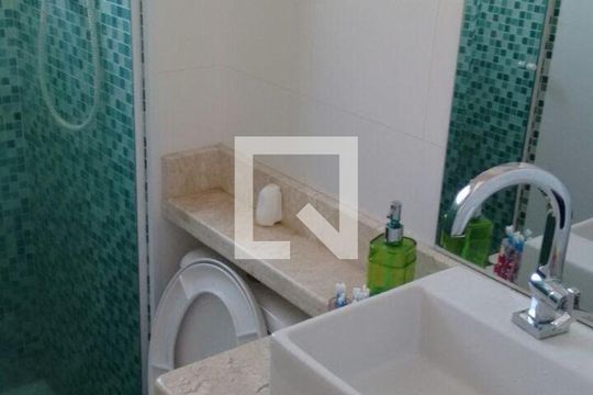 Banheiro de apartamento à venda com 2 quartos, 42m² em Vila Chabilandia, São Paulo