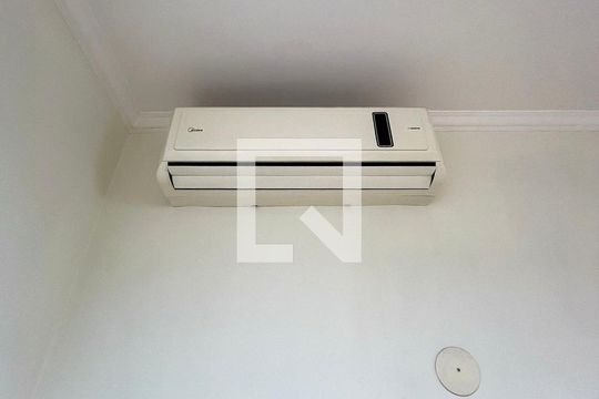 Casa para alugar com 5 quartos, 260m² em Cursino, São Paulo