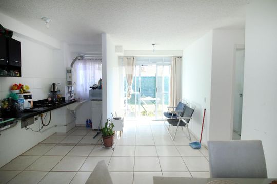 Apartamento para alugar com 2 quartos, 1m² em Parque Colúmbia, Rio de Janeiro