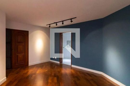 Apartamento à venda com 4 quartos, 108m² em Parque Colonial, São Paulo
