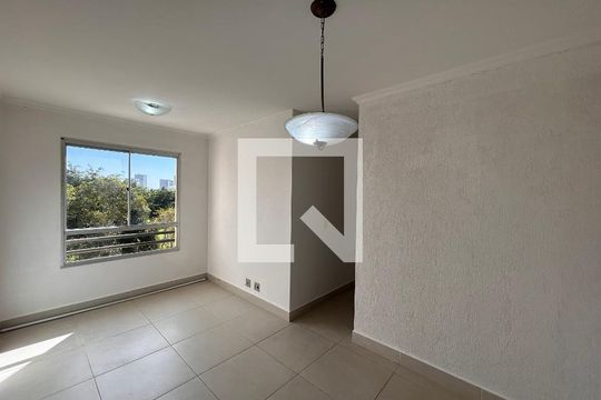 Apartamento para alugar com 2 quartos, 50m² em Vila Arriete, São Paulo